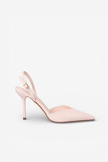 Pointy slingback heels with patent effect