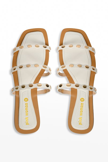 Flat sandals with straps and stud embellishments